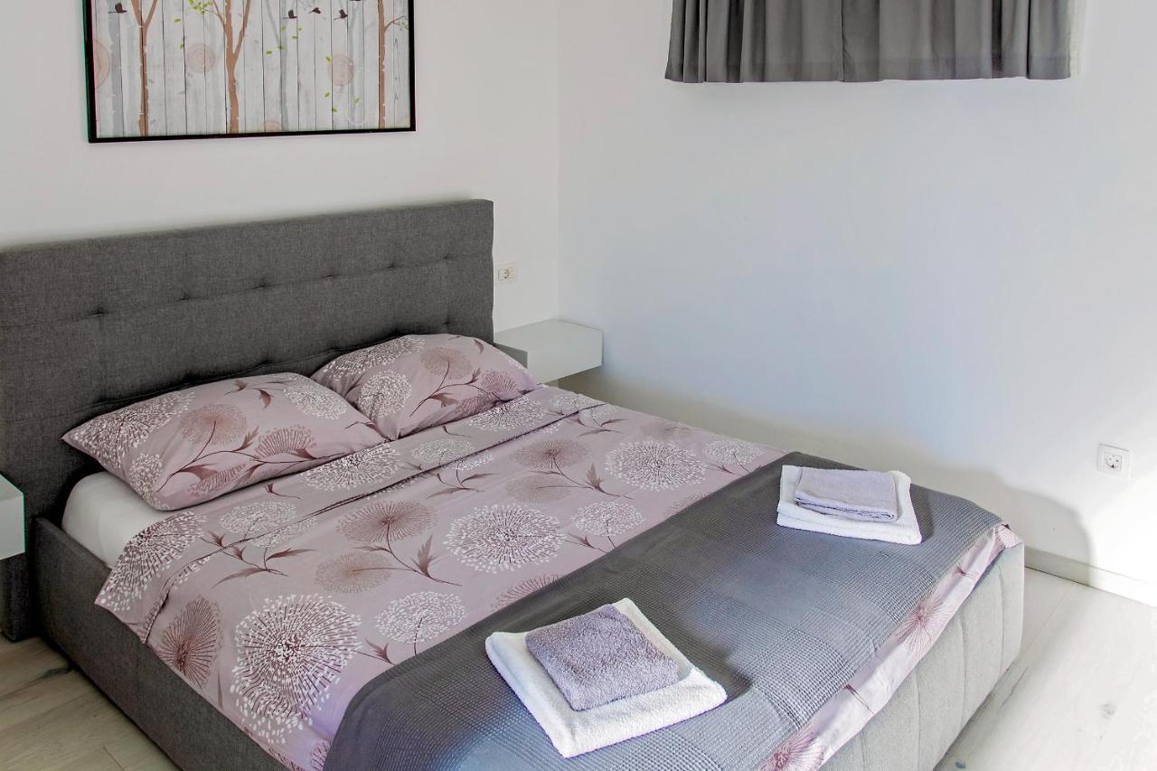 Stocic Apartment